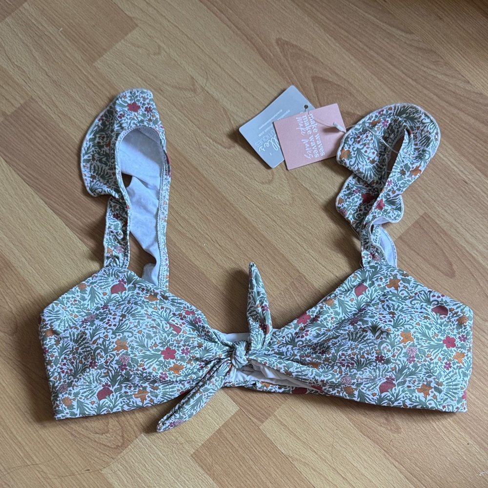 Dippin' Daisy's Floral Tie-Front Tank Top